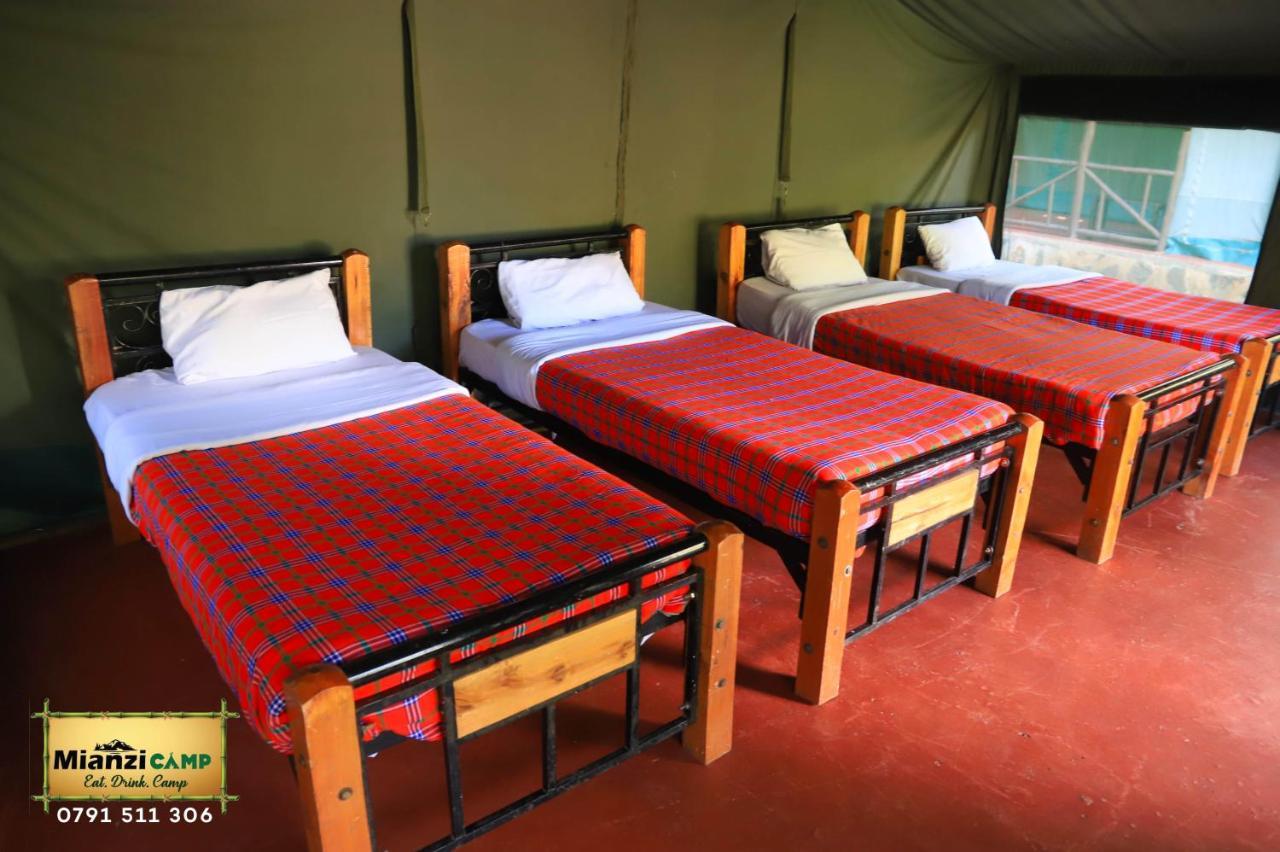 Camp Mahon Gardens Hotell Nanyuki Eksteriør bilde