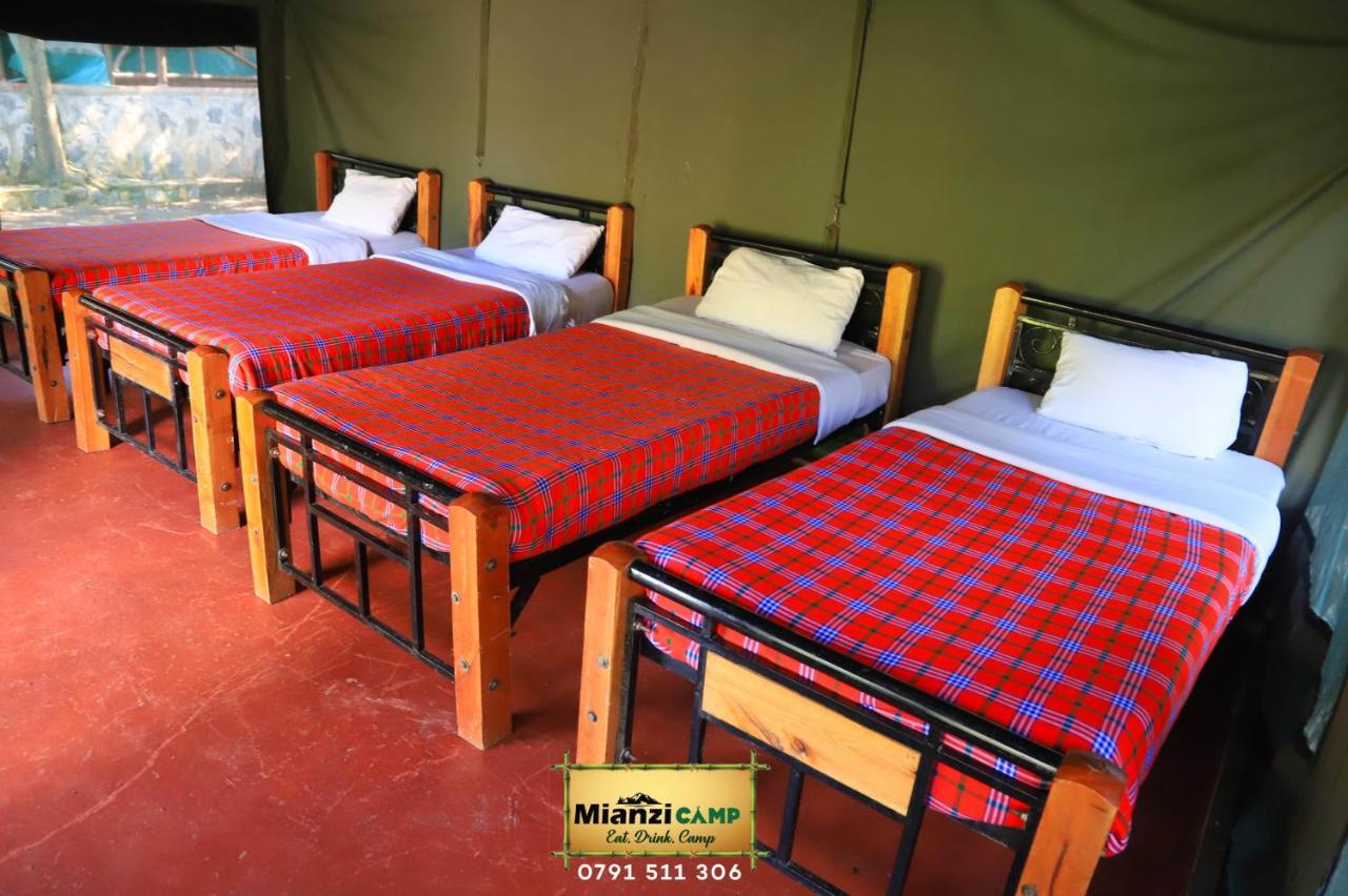 Camp Mahon Gardens Hotell Nanyuki Eksteriør bilde