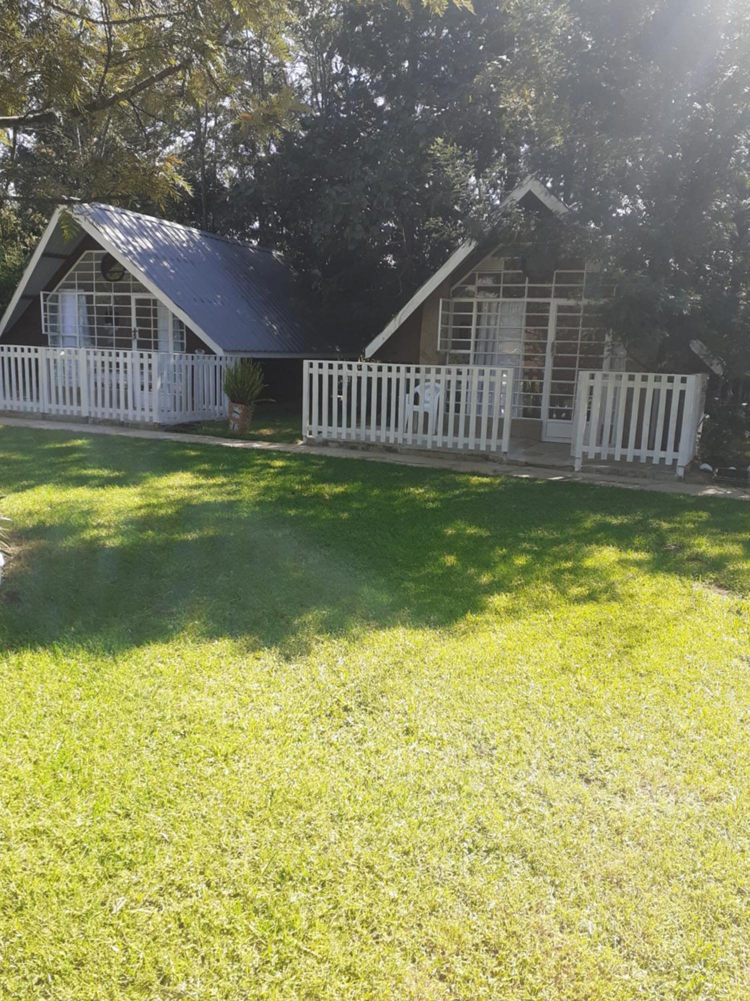 Camp Mahon Gardens Hotell Nanyuki Eksteriør bilde